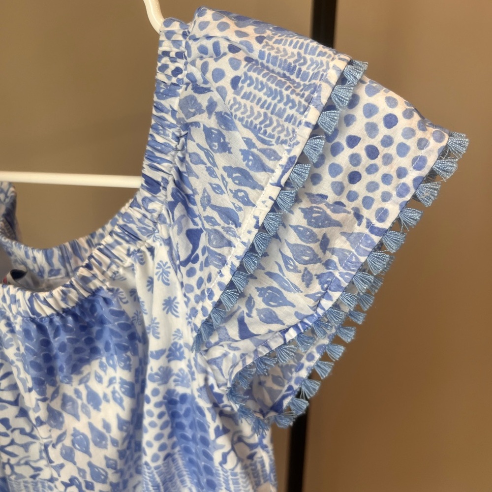 Vineyard Vines Blue and White Patterned romper size XS - Picture 3 of 6